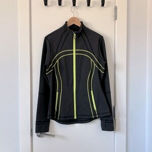 lululemon define jacket size 12 euc